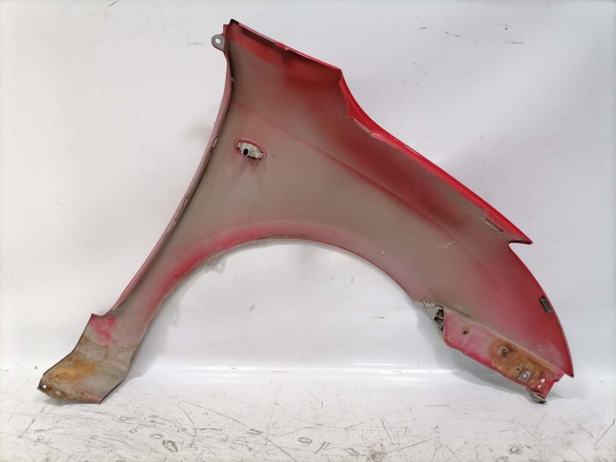 Suzuki 4 EZ MZ original Kotfl&uuml;gel vorn links Rot Bj.2007